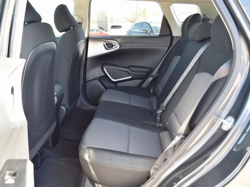 Used 2024 Kia Soul LX w/ Option Group 015 image 20