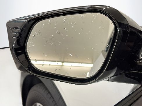Used 2024 Kia EV6 Light AWD/4WD image 16