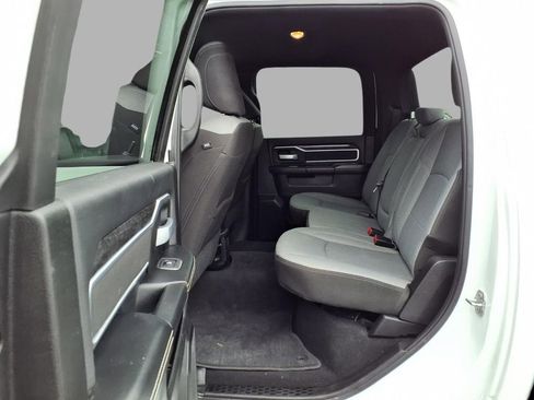Used 2024 RAM 2500 Big Horn AWD/4WD image 24