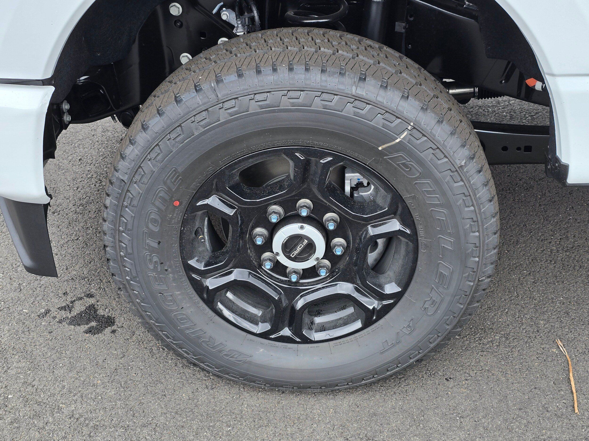 New 2026 Ford F350 XL w/ STX Appearance Package AWD/4WD image 9