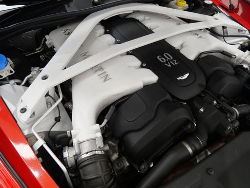 Used 2014 Aston Martin Vanquish Coupe RWD image 63