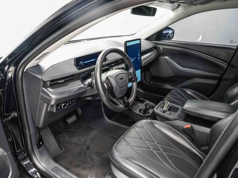 Used 2025 Ford Mustang Mach-E Select RWD image 17