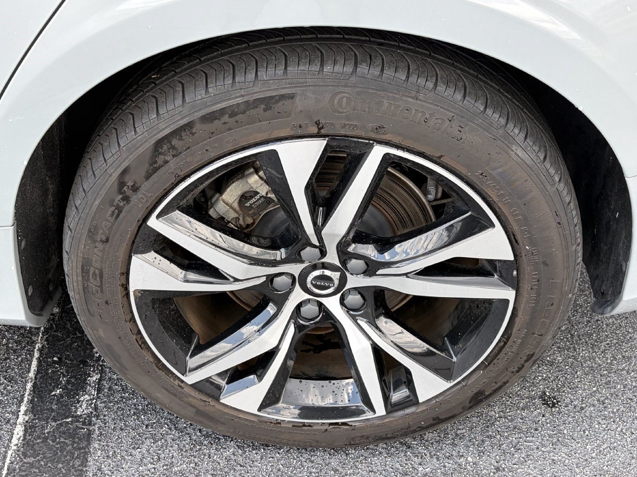 Used 2024 Volvo S60 B5 Core FWD image 28