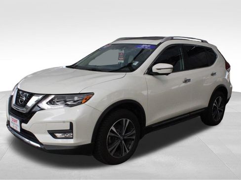 Used 2017 Nissan Rogue SL w/ SL Premium Package AWD/4WD image 11