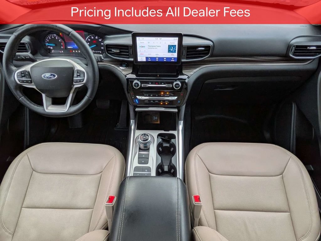 Used 2022 Ford Explorer Limited w/ Equipment Group 301A RWD image 16
