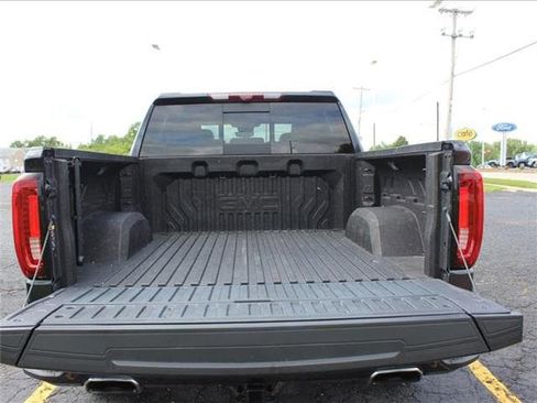 Used 2023 GMC Sierra 1500 Denali Ultimate image 42