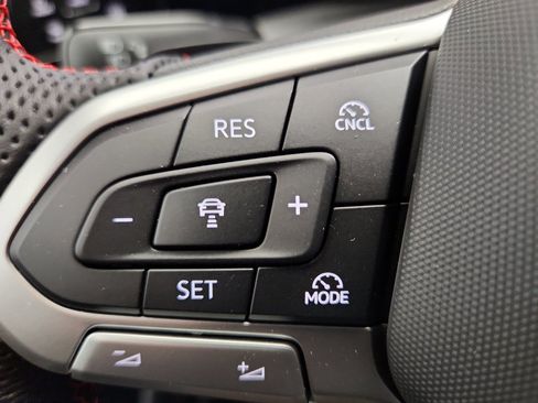 New 2026 Volkswagen GTI SE image 13