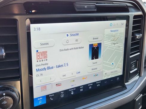 Used 2025 Ford F150 XLT w/ Equipment Group 302A MID image 15