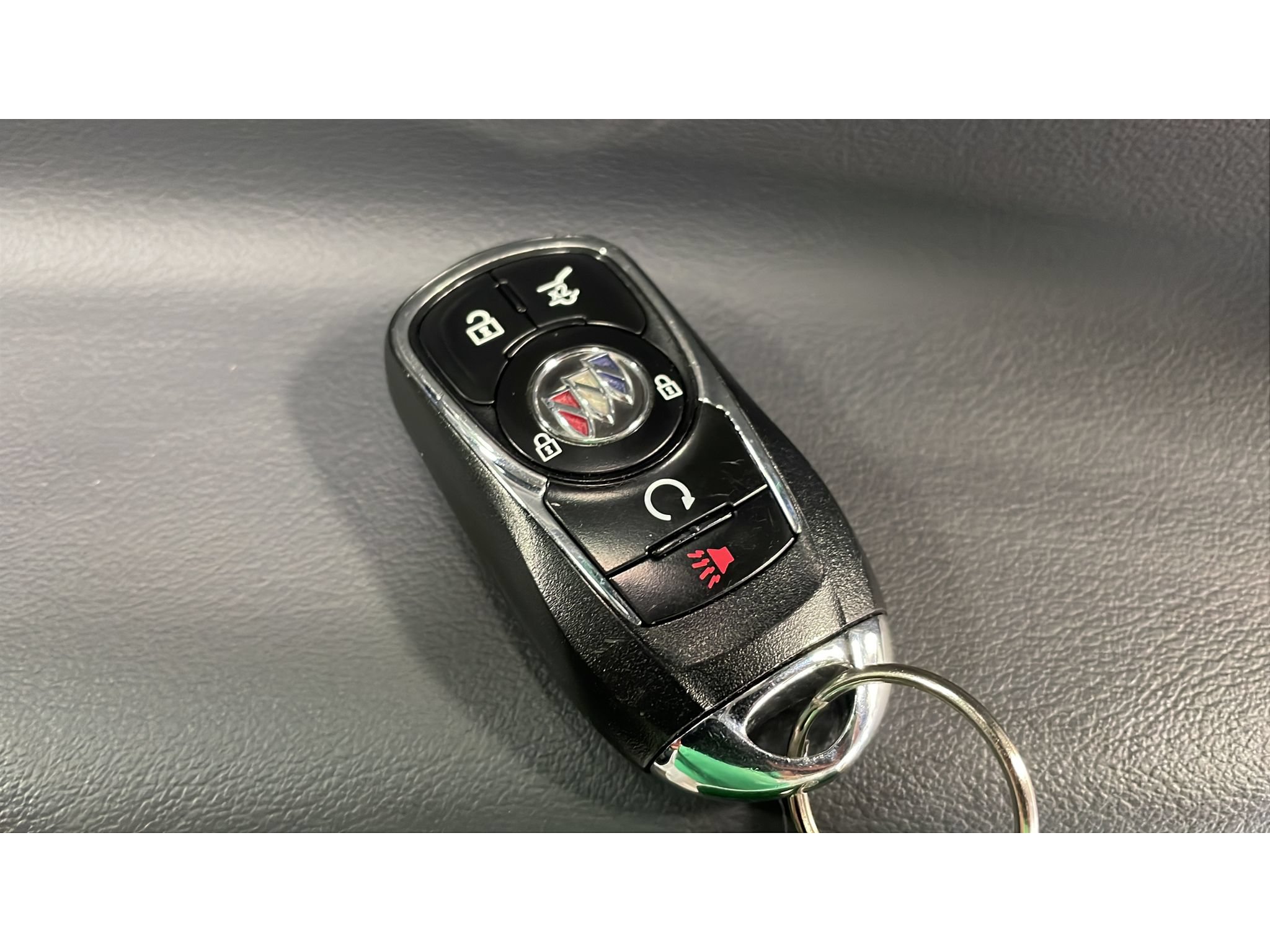 Used 2024 Buick Enclave Essence w/ Experience Buick Package AWD/4WD image 21