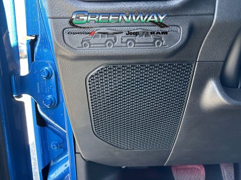 New 2025 Jeep Wrangler Willys AWD/4WD image 17