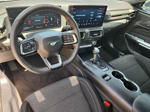 Used 2026 Ford Mustang Coupe RWD image 24