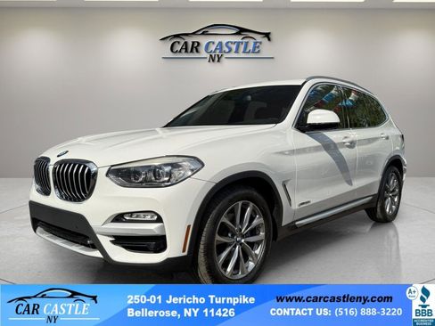 Used 2018 BMW X3 xDrive30i AWD/4WD image 1