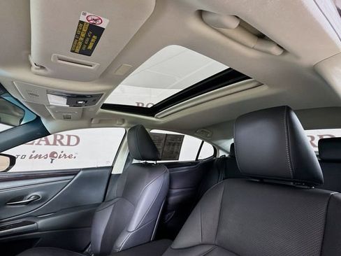 Used 2019 Lexus ES 350 image 26