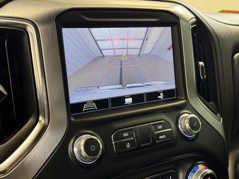 Used 2020 GMC Sierra 1500 SLE w/ SLE Value Package image 39