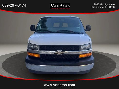 Used 2018 Chevrolet Express 3500 LT w/ LT Preferred Equipment Group image 7