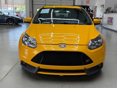 Used 2013 Ford Focus ST FWD image 6