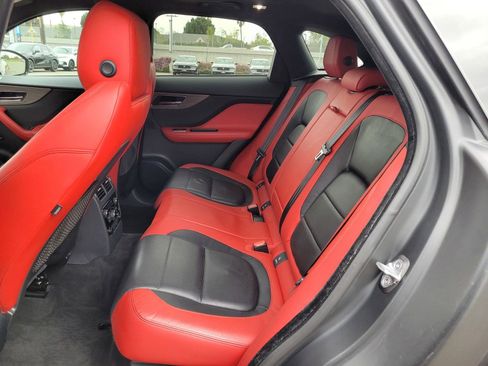 Used 2017 Jaguar F-PACE S image 13
