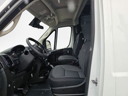 New 2025 RAM ProMaster 2500 w/ Power Group FWD image 30