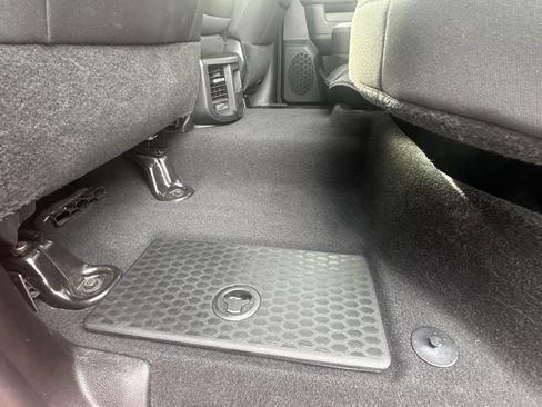 Used 2024 RAM 2500 Big Horn w/ Bed Utility Group image 32