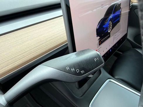 Used 2023 Tesla Model 3 Standard Range RWD image 16
