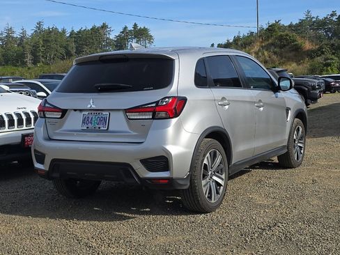 Used 2022 Mitsubishi Outlander Sport LE AWD/4WD image 5