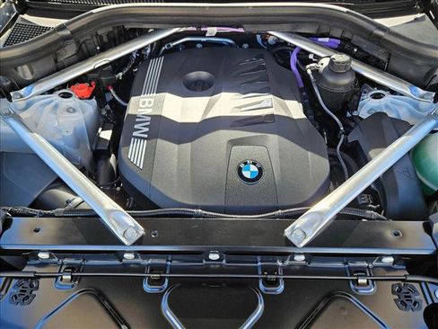 New 2026 BMW X5 sDrive40i image 16