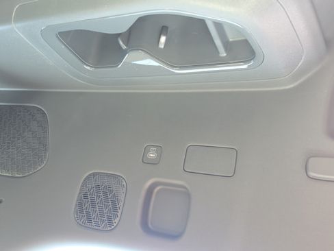 Used 2024 Kia EV9 Land AWD/4WD image 75