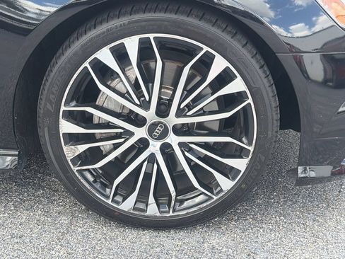 Used 2018 Audi A6 2.0T Premium w/ 20" Black Optic Wheel Package FWD image 12