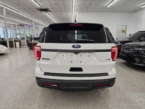 Used 2018 Ford Explorer 4WD Police Interceptor image 5