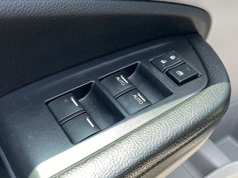 Used 2018 Honda Pilot EX-L image 30