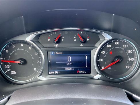 Used 2024 Chevrolet Equinox LT FWD image 25