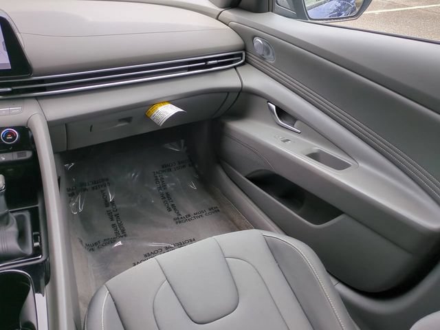 Used 2023 Hyundai Elantra SEL w/ Convenience Package FWD image 16