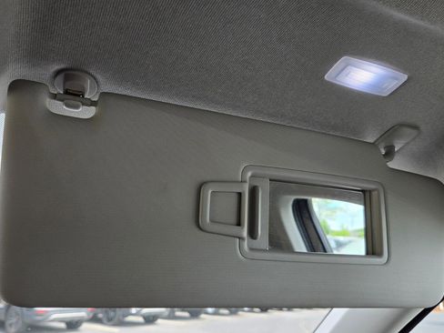 Certified 2023 Volkswagen Tiguan SE image 36