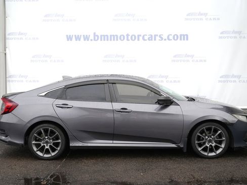 Used 2017 Honda Civic EX image 7