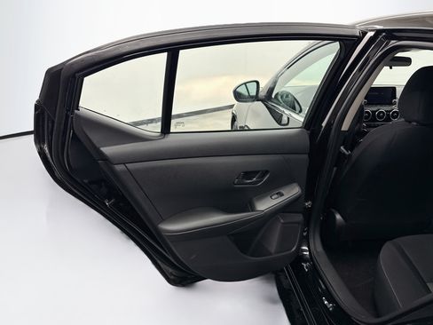 Used 2025 Nissan Sentra SV FWD image 24