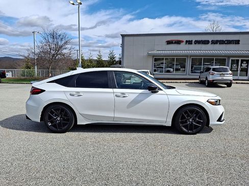 Used 2024 Honda Civic Sport image 25