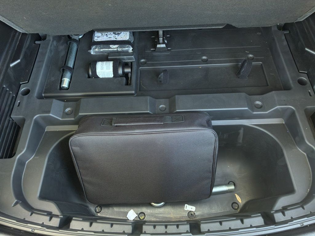 Used 2024 Chevrolet Equinox EV LT AWD/4WD image 45