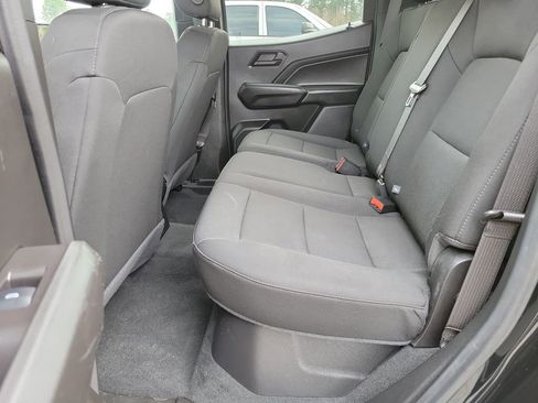 Used 2024 Chevrolet Colorado W/T image 26