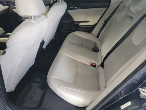 Used 2019 Honda Insight EX image 12