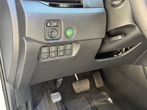 Used 2024 Honda Ridgeline Black Edition image 13