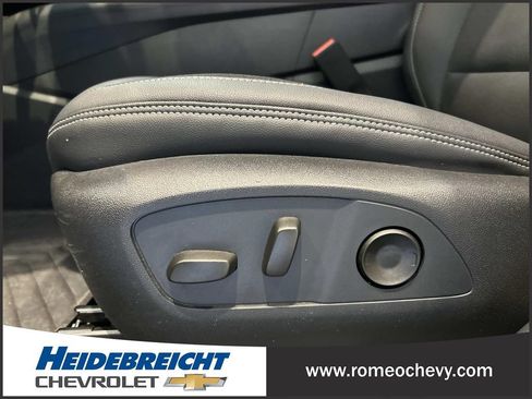 Used 2024 Chevrolet Blazer EV LT AWD/4WD image 14