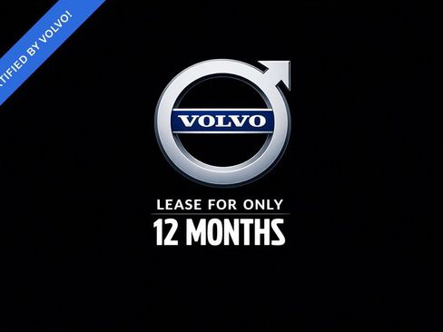 Used 2023 Volvo XC40 B5 Plus w/ Driver Assist Package AWD/4WD image 3