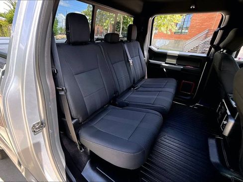 Used 2016 Ford F150 XLT w/ Equipment Group 302A Luxury AWD/4WD image 37