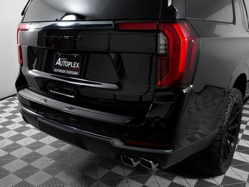 Used 2025 GMC Yukon XL Denali Ultimate image 41