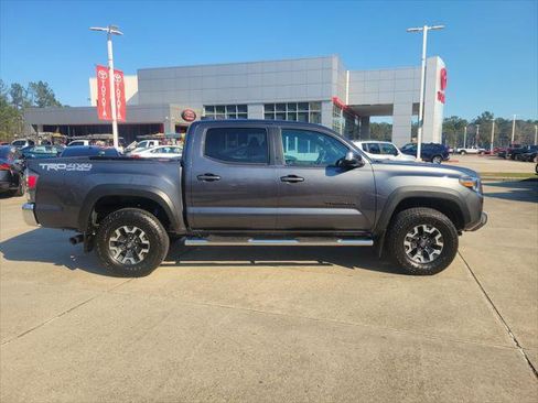 Certified 2023 Toyota Tacoma 4x4 Double Cab image 8