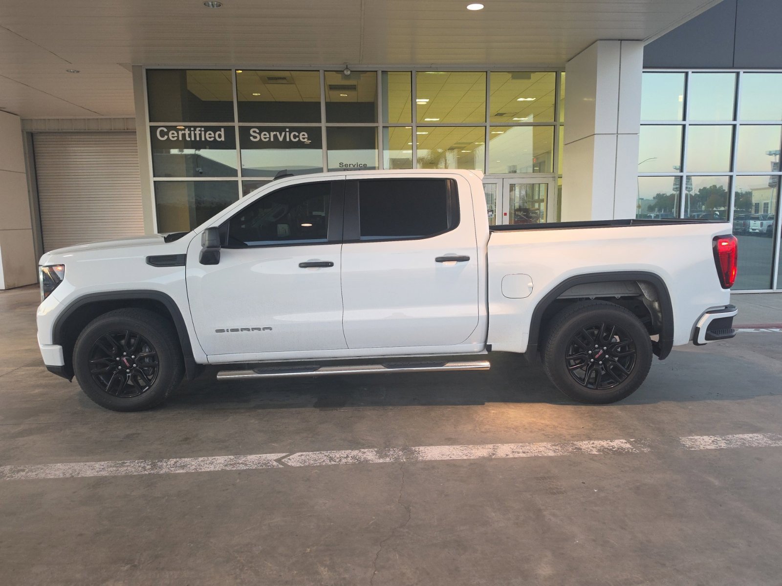 Used 2024 GMC Sierra 1500 Pro w/ Graphite Edition RWD image 3