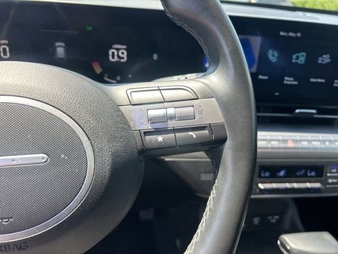 Used 2024 Hyundai Kona SEL AWD/4WD image 20