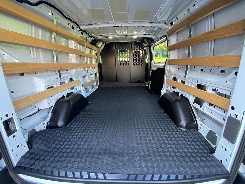 Used 2025 Ford Transit 250 Low Roof w/ Exterior Upgrade Package RWD image 32