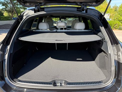 Used 2026 Mercedes-Benz GLC 300 GLC 300 image 33