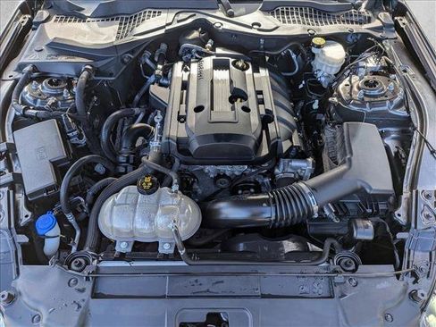 Used 2020 Ford Mustang Coupe RWD image 22